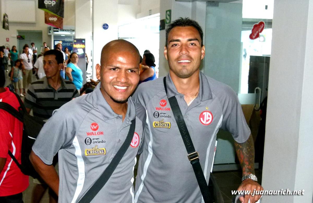 Jogadores do Juan Aurich embarcaram confiantes para o Brasil