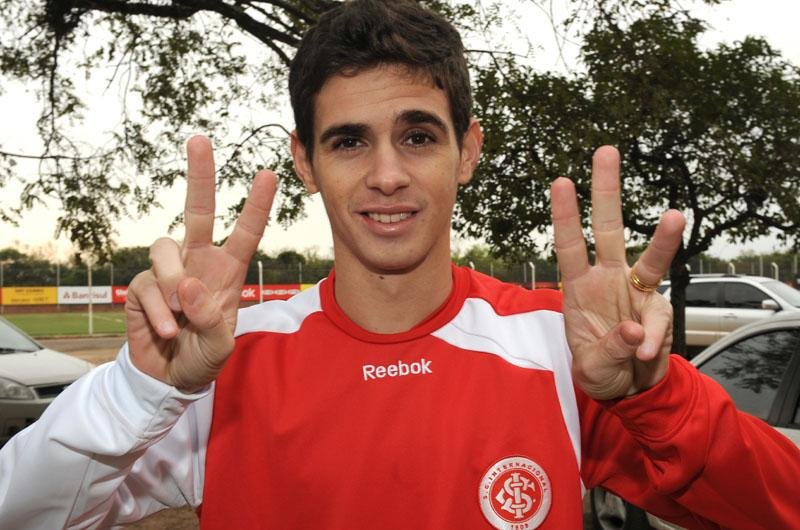 Justi&ccedil;a restabelece direitos do S&atilde;o Paulo sobre Oscar