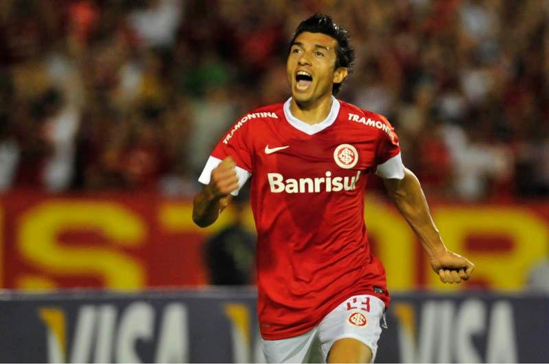 D&aacute;tolo entrou no segundo tempo e deu n&uacute;meros finais ao placar