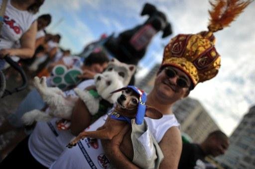 Donos tamb&eacute;m acompanharam os mascotes