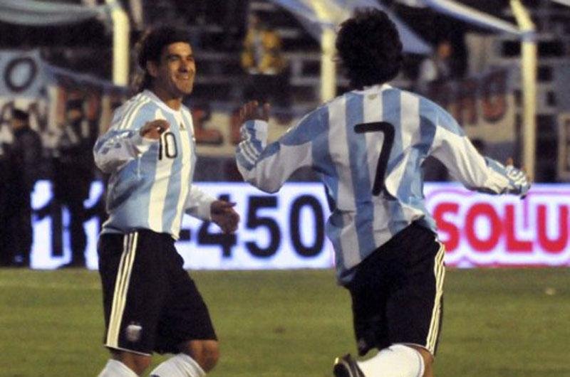 Facundo Bertoglio acerta com o Gr&ecirc;mio