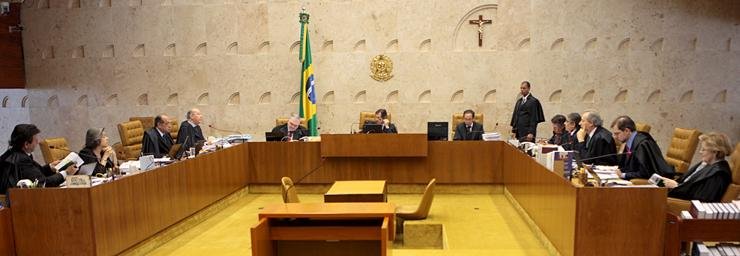 Maioria dos ministros do STF vota pela Lei da Ficha Limpa 