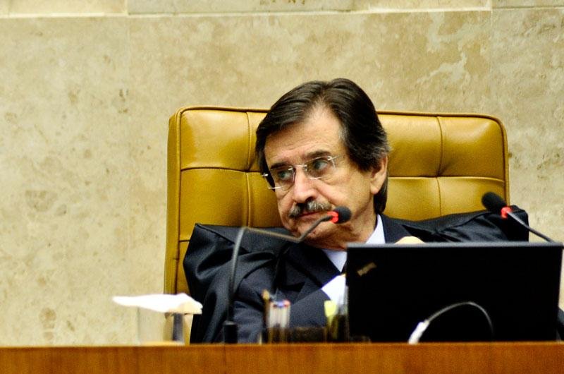 Placar final foi de 7 votos a 4 