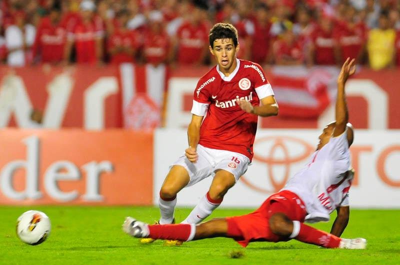 Contrato de Oscar com o Inter &eacute; v&aacute;lido, entende advogado