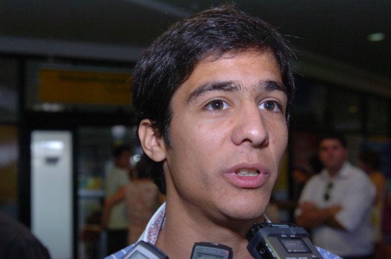 Bertoglio chega em Porto Alegre para assinar com o Gr&ecirc;mio