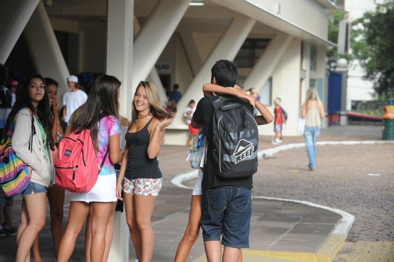 Aulas recome&ccedil;aram no Col&eacute;gio Farroupilha
