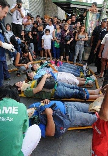 Cerca de 200 pessoas se feriram gravemente
