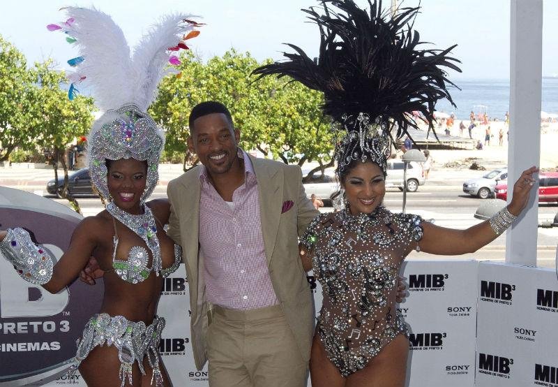 Will Smith lan&ccedil;a Homens de Preto 3