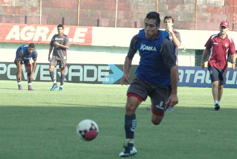 Para treinador, Caxias precisa segurar &acirc;nimo do Gr&ecirc;mio por novo t&eacute;cnico
