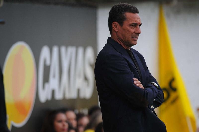 Luxemburgo afirma que Gr&ecirc;mio n&atilde;o conseguiu aproveitar vantagem