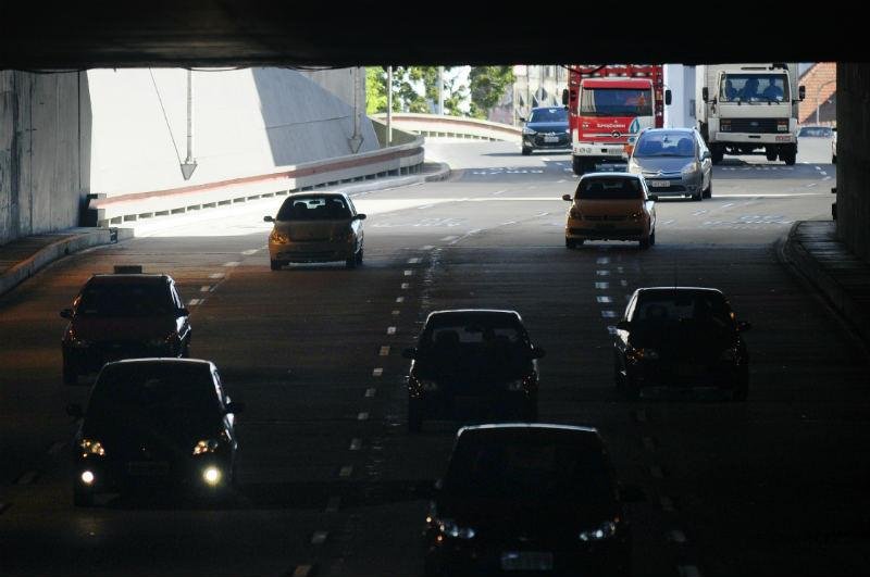 Motoristas enfrentaram lentid&atilde;o no T&uacute;nel da Concei&ccedil;&atilde;o