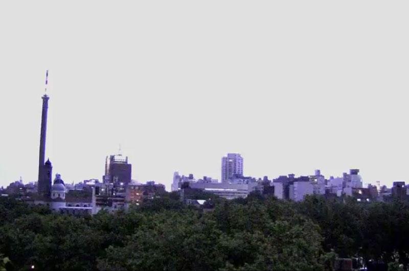 Cidade ficou &agrave;s claras por alguns segundos