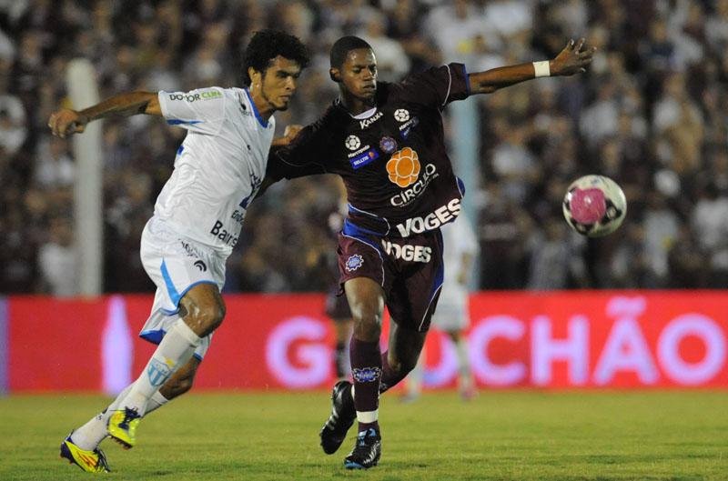 Melhores campanhas da fase de grupos se enfrentam na final da Ta&ccedil;a Piratini