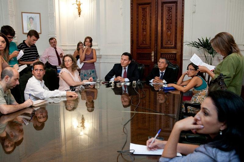 Justi&ccedil;a determina o pagamento do piso nacional do magist&eacute;rio no Estado