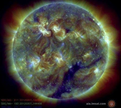 Tempestade solar n&atilde;o causou grandes preju&iacute;zos nesta quinta-feira