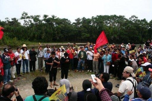 &Iacute;ndios se concentraram a cerca de 700 quil&ocirc;metros de Quito, pretendendo chegar em duas semanas