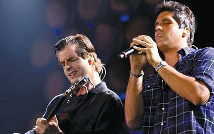 Dupla mineira far&aacute; uma &uacute;nica apresenta&ccedil;&atilde;o  