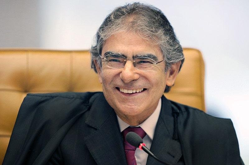 Carlos Ayres Britto &eacute; eleito novo presidente do Supremo Tribunal Federal