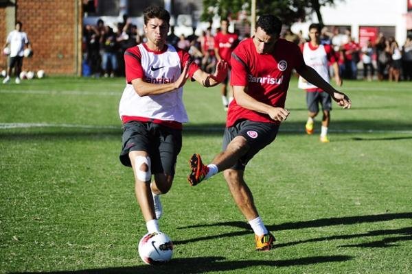 Dorival deve optar por time misto para encarar Juventude