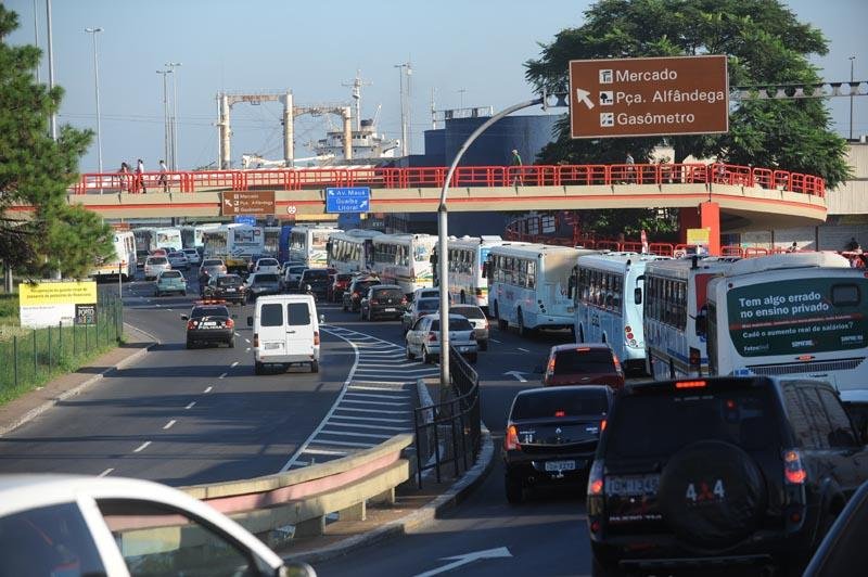 Obra na rodovi&aacute;ria pode come&ccedil;ar em abril