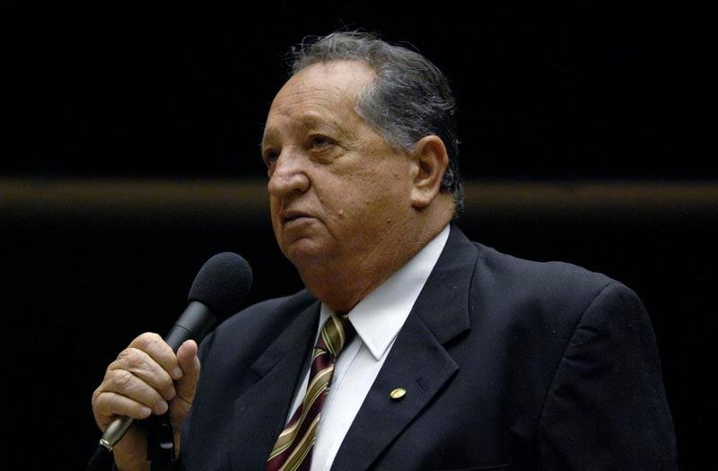 Ruy Pauletti morreu durante a madrugada