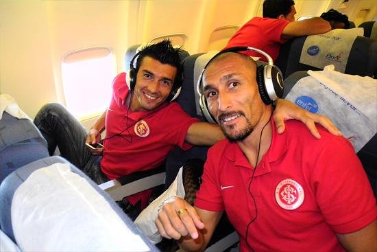 Gui&ntilde;azu e D&aacute;tolo devem ser titulares contra o The Strongest