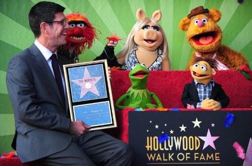 Muppets ganharam estrela na Cal&ccedil;ada da Fama