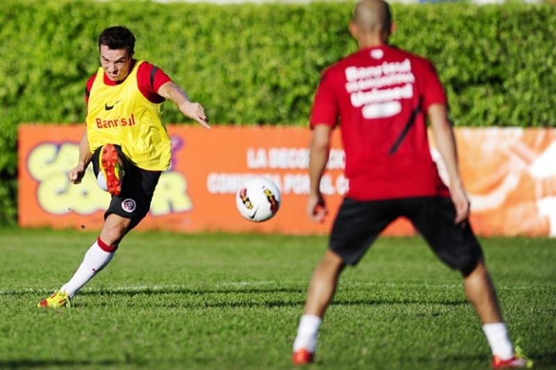 Dagoberto diz que Inter n&atilde;o teme, mas tem consci&ecirc;ncia da altitude