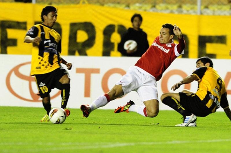 Na altitude de La Paz, Colorado tenta encaminhar classifica&ccedil;&atilde;o na Libertadores