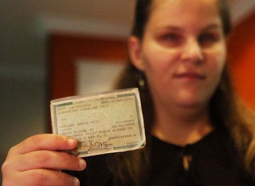 Vanessa espera encontrar o pai