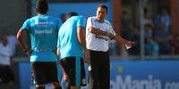 Odone destaca trabalho irretocável do técnico do Grêmio