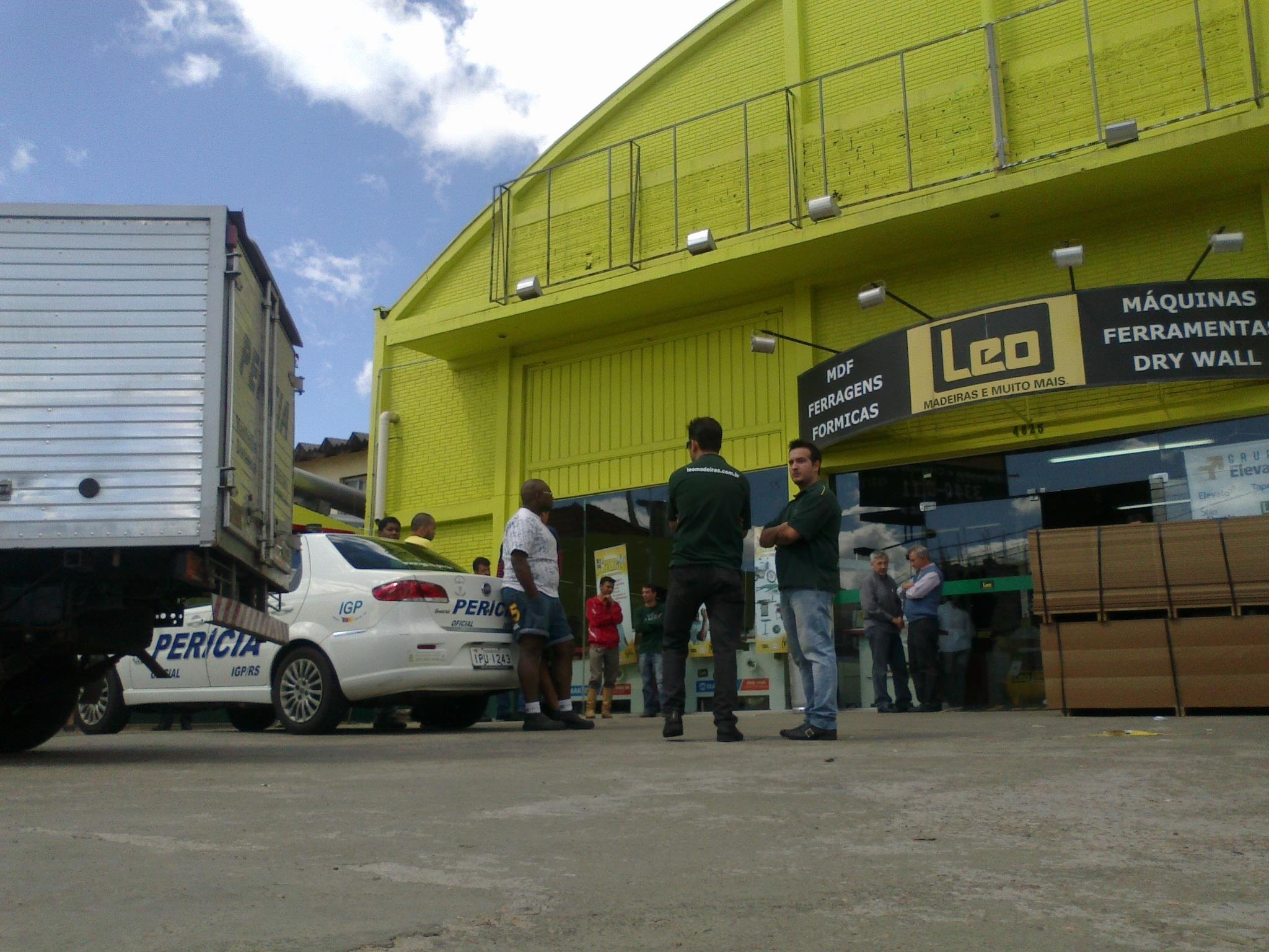 Homem morre em acidente de trabalho em Porto Alegre