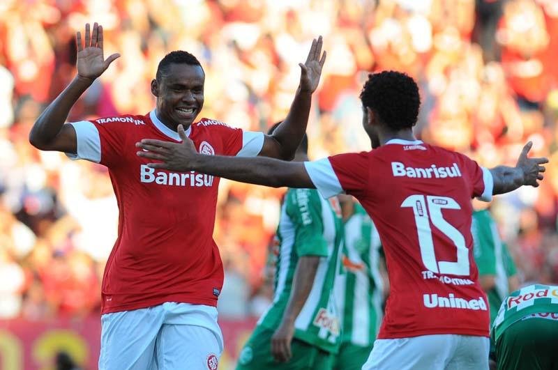 Jaj&aacute; ter&aacute; oportunidade de come&ccedil;ar uma partida como titular diante do Lajeadense