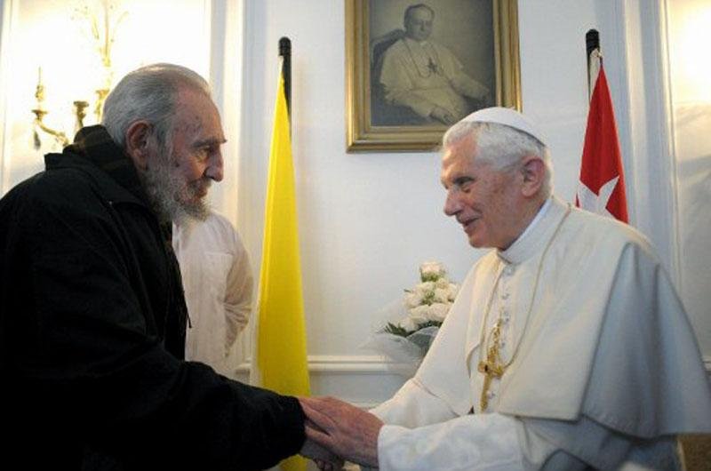 Papa Bento XVI se encontra com Fidel Castro em Cuba
