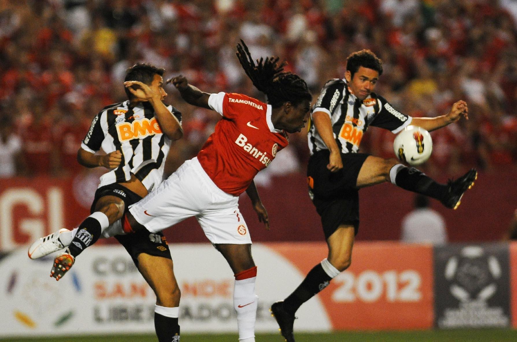 Segundo Tinga, Inter quis apagar m&aacute; impress&atilde;o do primeiro jogo
