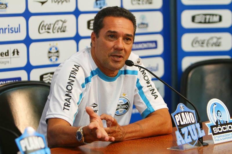 Luxa defende cautela quando necess&aacute;rio