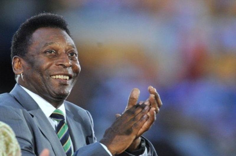 Pel&eacute; diz que Brasil ter&aacute; a melhor de todas as Copas
