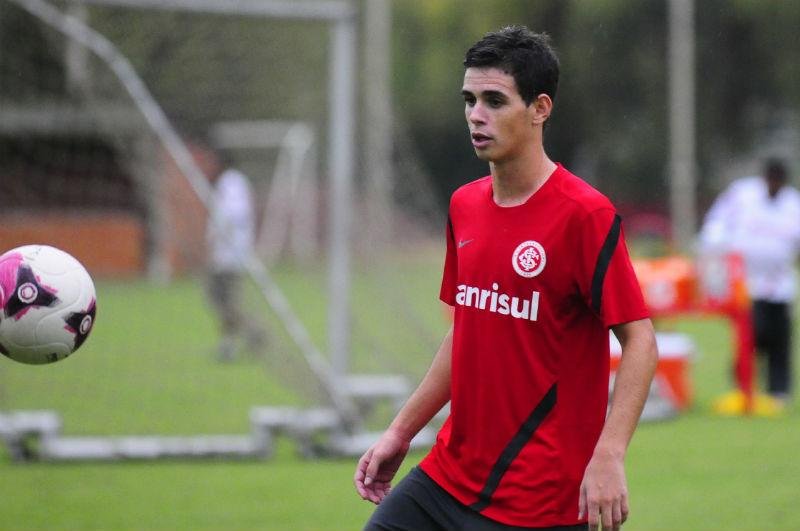 Oscar deve permanecer afastado da Libertadores mesmo com decis&atilde;o favor&aacute;vel