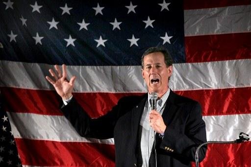 Rick Santorum desiste de concorrer &agrave; Casa Branca