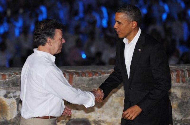 Presidente Obama chega a Cartagena para C&uacute;pula das Am&eacute;ricas