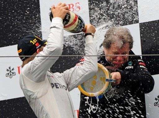 Rosberg domina GP da China e vence pela 1&ordf; vez na F1