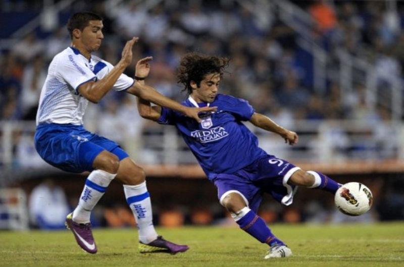 V&eacute;lez perdeu por 3 a 1 para o Defensor 