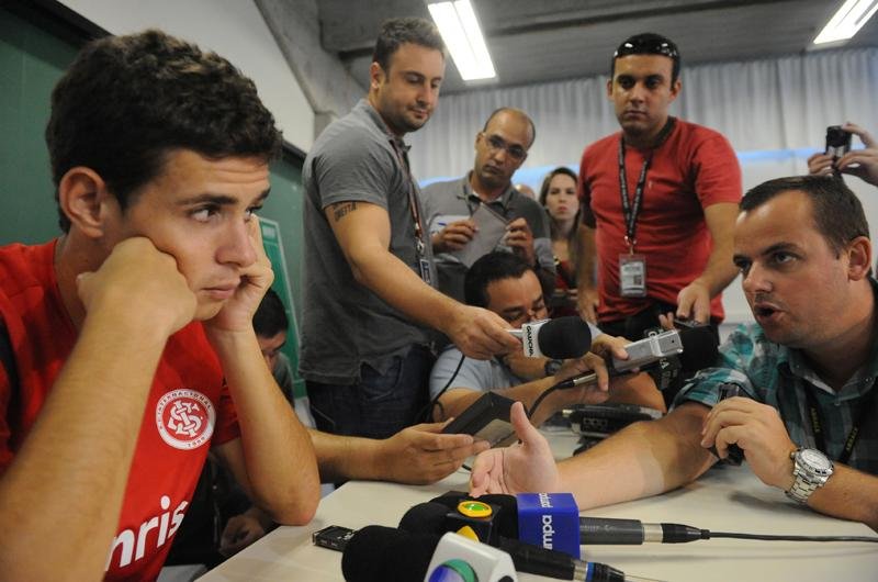 Ministro indefere liminar e Oscar segue sem jogar pelo Inter