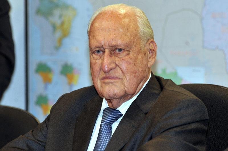 Jo&atilde;o Havelange segue com quadro grave em hospital