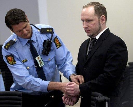 Anders Behring Breivik durante julgamento