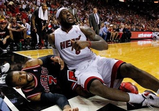LeBron James liderou a equipe de Miami, fez 27 pontos e pegou 11 rebotes 