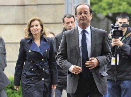 Candidato socialista &agrave; presid&ecirc;ncia, Fran&ccedil;ois Hollande, foi apontado como favorito nas &uacute;ltimas pesquisas