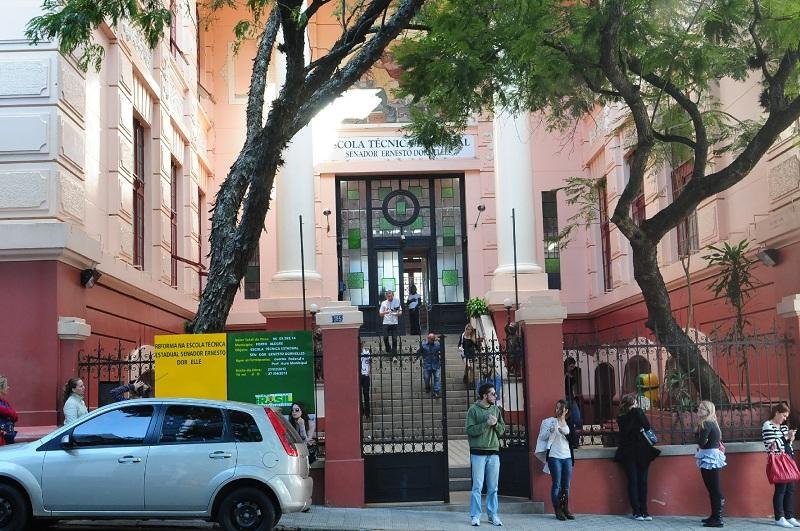 Escolas e universidades receberam inscritos