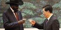 Presidente do Sudão do Sul, Salva Kiir, se encontrou com o presidente chinês Hu Jintao