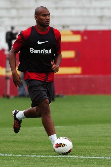 Moledo pediu apoio da torcida contra o Fluminense